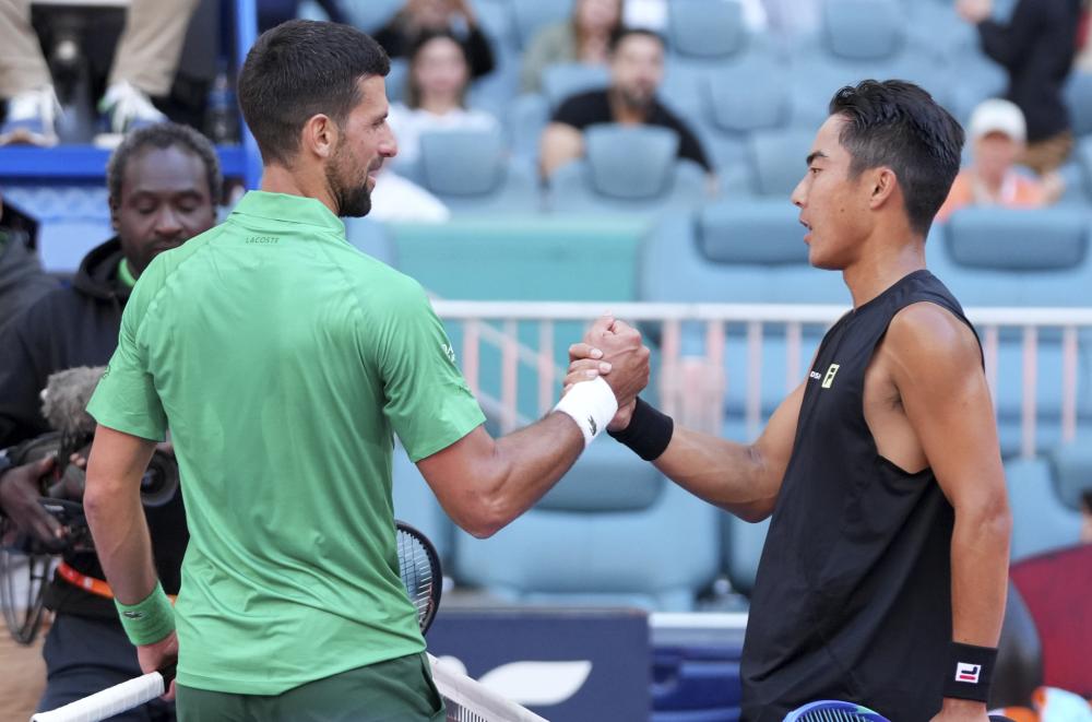 场上视野开 场上视野开